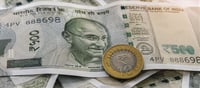 India’s Currency Warning Sign? Rupee Slides Against Dollar, Euro & Global Rivals in Tough Year